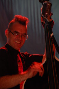 Those Deadbeat Cats - Wayne Beauchamp on Slap Bass