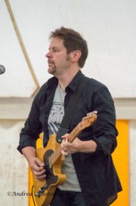 Those Deadbeat Cats photo - Ron Sayer on Guitar