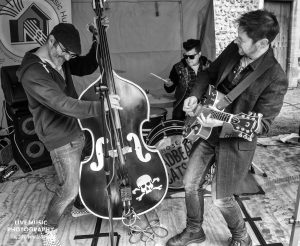 Those Deadbeat Cats playing some rockabilly in North Walsham.